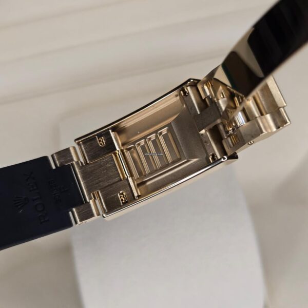 Rolex YACHT MASTER 226658 - Image 13