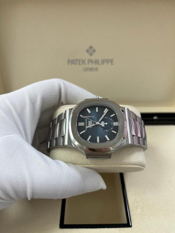 Patek Philippe Nautilus 5726/1 - Image 6
